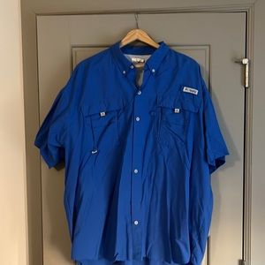 Size large Columbia PFG fishing shirt - short sleeve